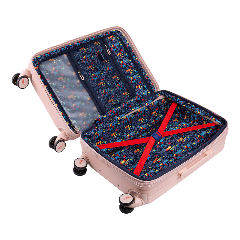 Przenośny bagaż podróżny z przodu